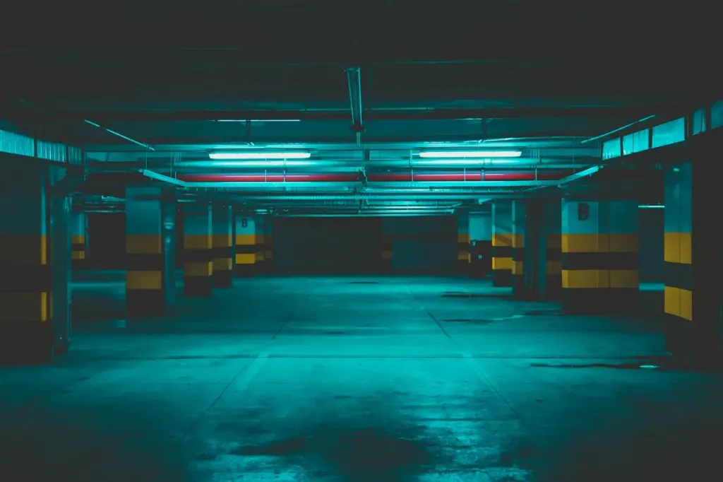 Dlaczego warto regularnie sprzątać parking podziemny?